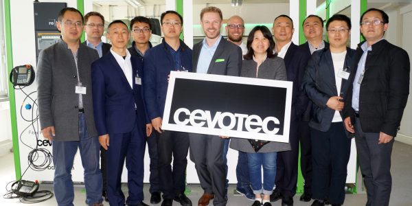 Chinesische Delegation zu Besuch bei Cevotec und dem Ludwig Bölkow Campus