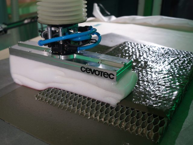 cevoGripper patching composite sandwich panel