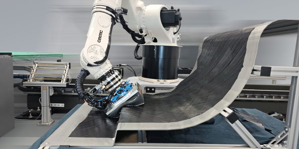 Cevotec Showcases Fiber Patch Placement for Complex Aerostructures at JEC World 2026